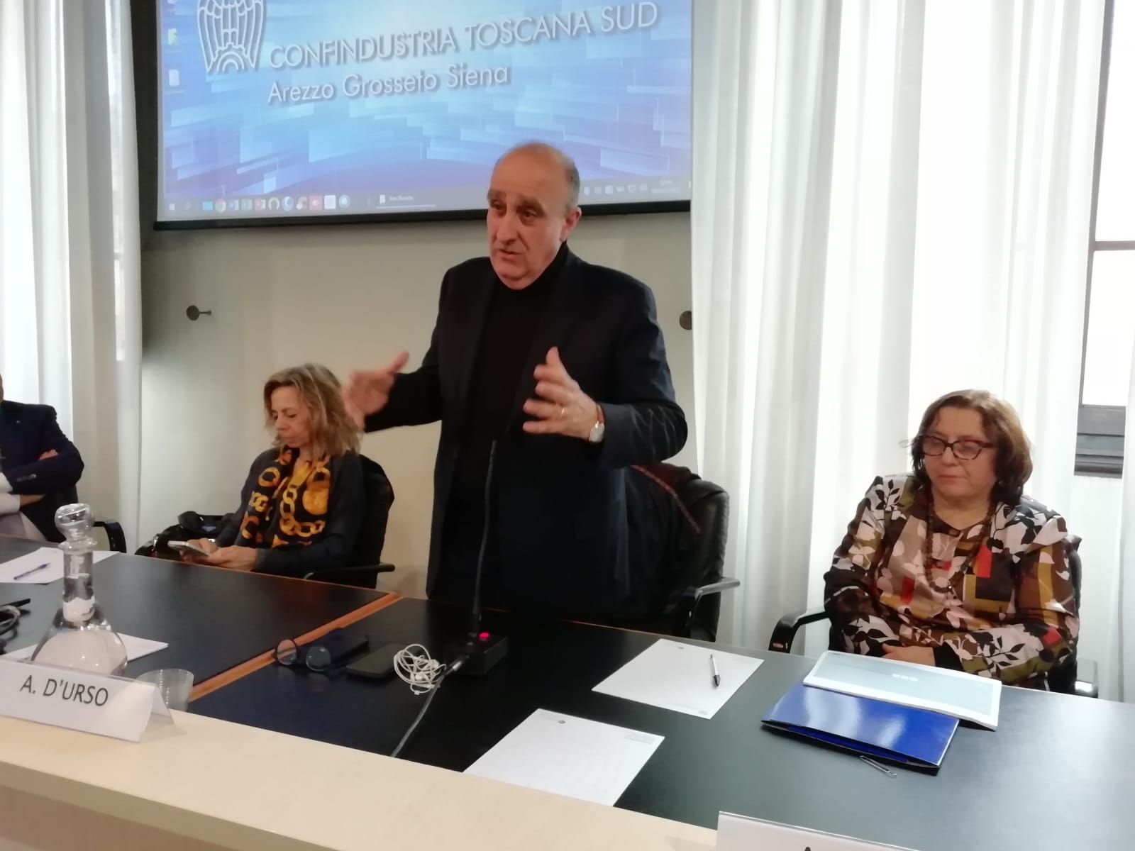 Asl Toscana Sudest presenta a Confindustria le innovazioni per l